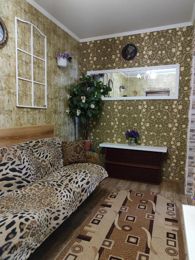 Апартаменти В Новому Будинку В Самому Центрi Khmelʼnytsʼkyy Bagian luar foto
